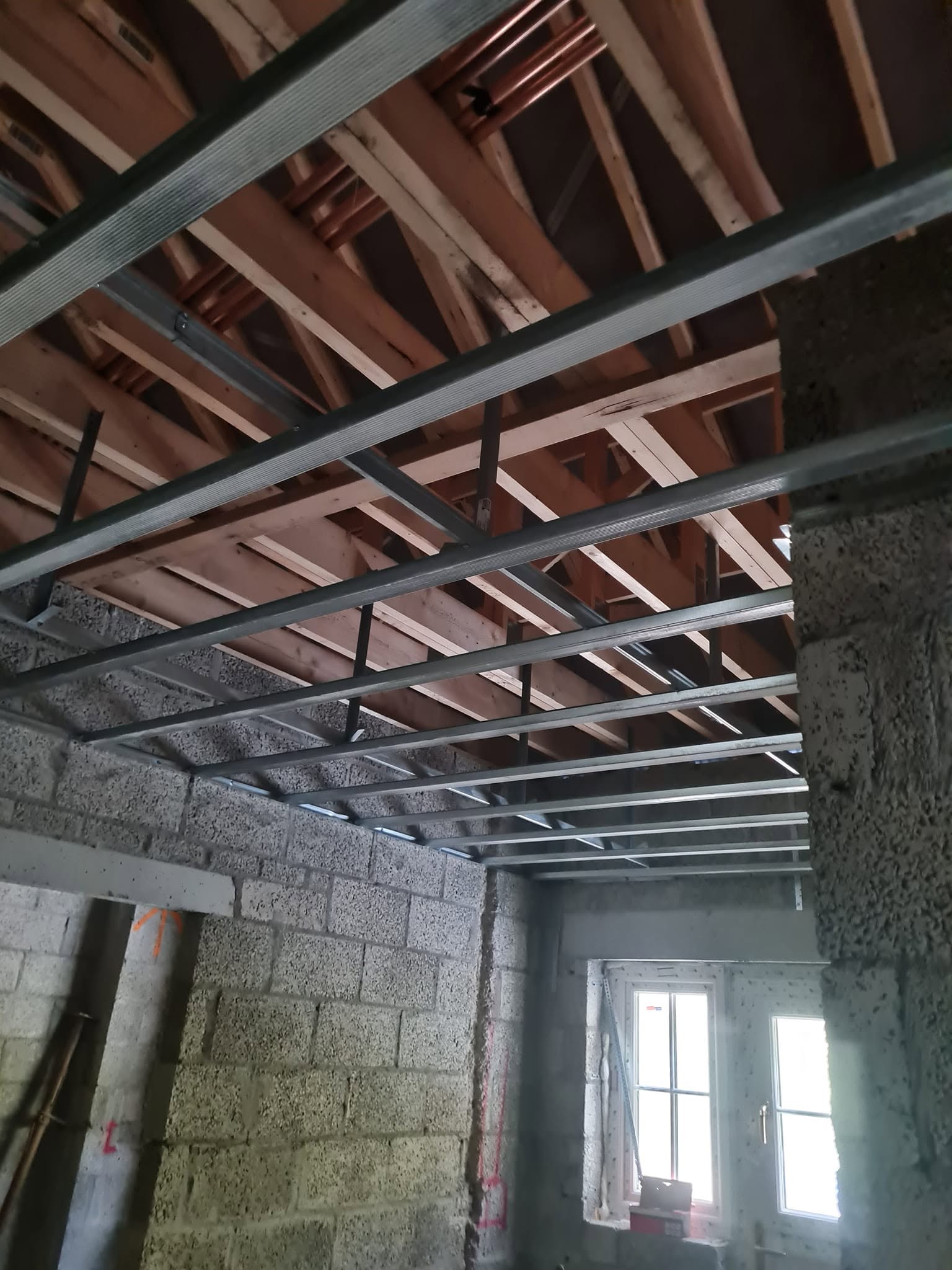 Metal beam installation for ceilings