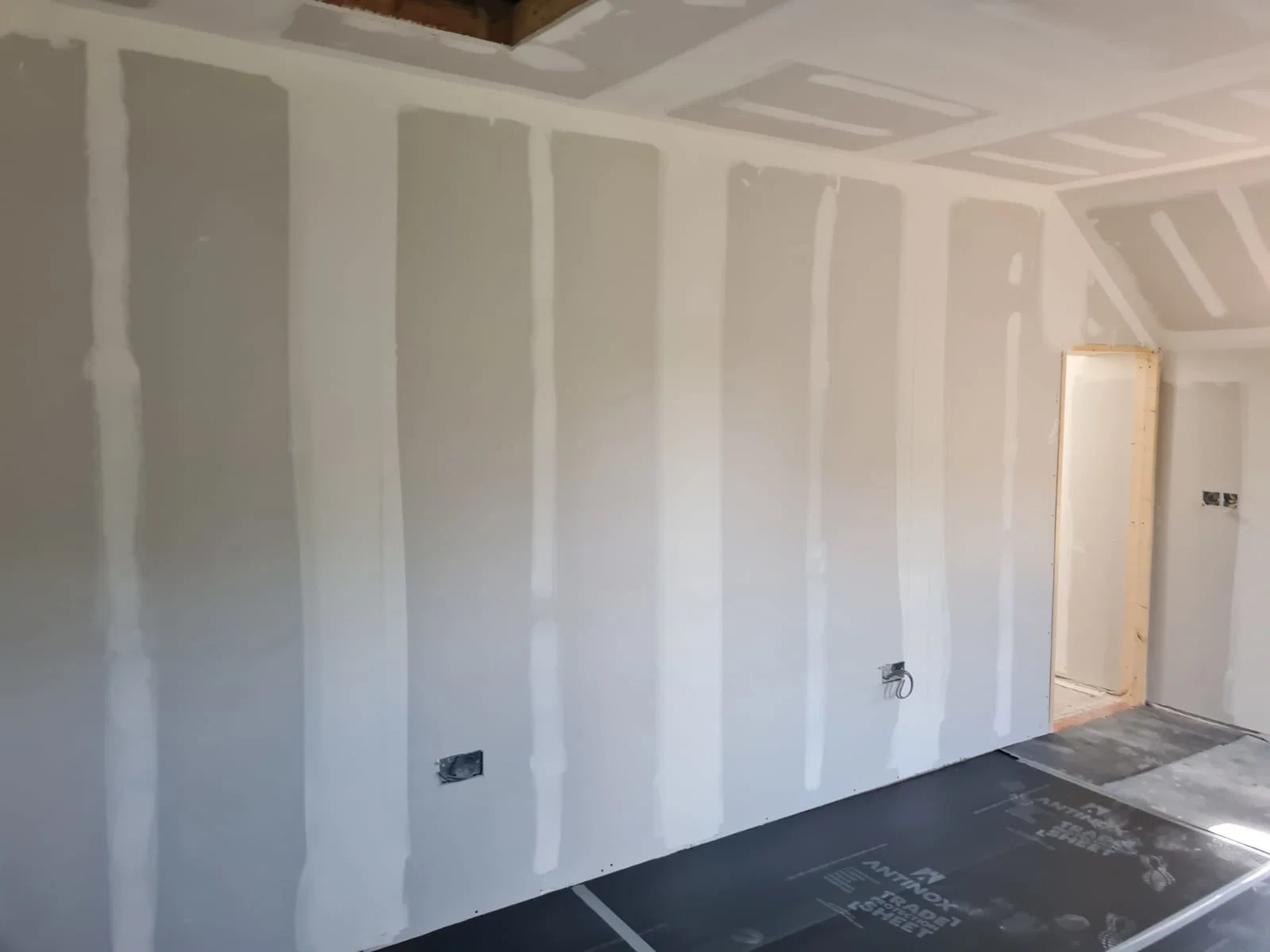 Dry Lining & Partitioning Contractors Northern Ireland