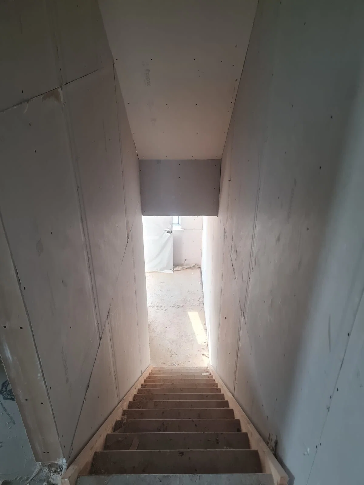 Dry Lining & Partitioning Contractors Northern Ireland
